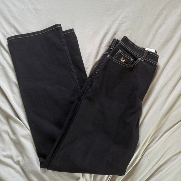 Gloria Vanderbilt Jeans - Picture 9 of 9